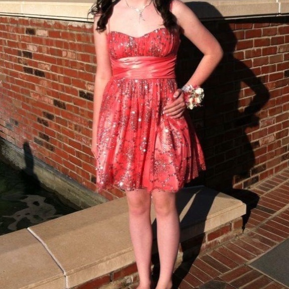 Formal/Prom Dress - Picture 7 of 7
